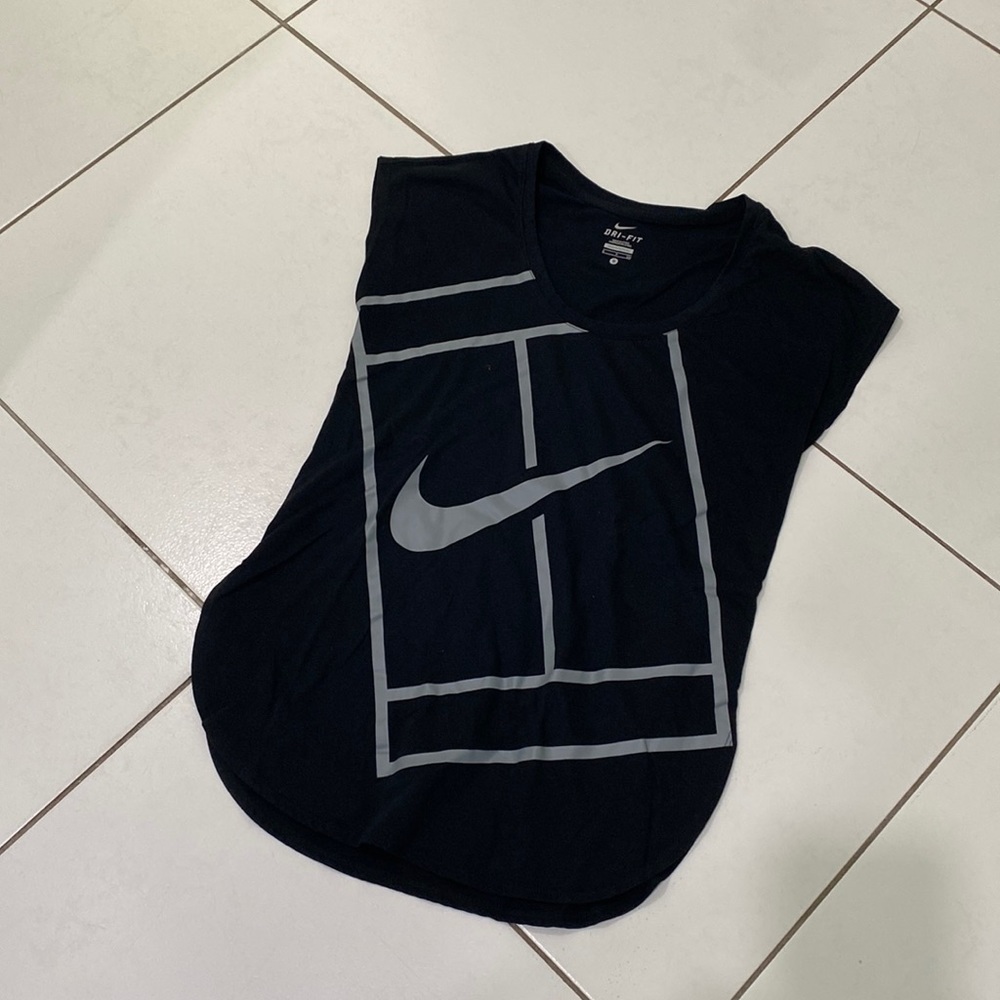 Women’s Nike Cap Sleeve too